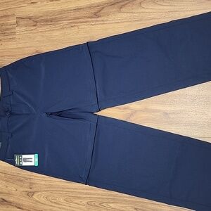 women's brand new Eddie Bower pants size 12